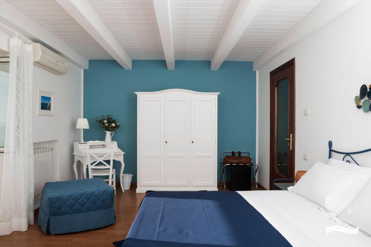Palazzo Carrano Vietri Sul Mare Bed & Breakfast Exterior foto